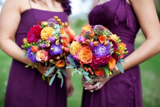 Seasonal-Fall-Wedding-Flowers-For-Bridesmaids