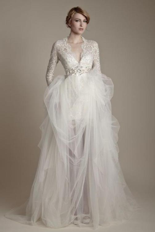winter-wedding-dresses-fridays-fab-5-972-int